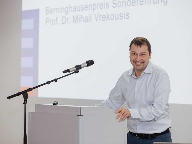 Professor Mihalis Vrekoussis, of CARE-C awarded the special honour of the Berninghausen Prize for Excellence in Teaching.